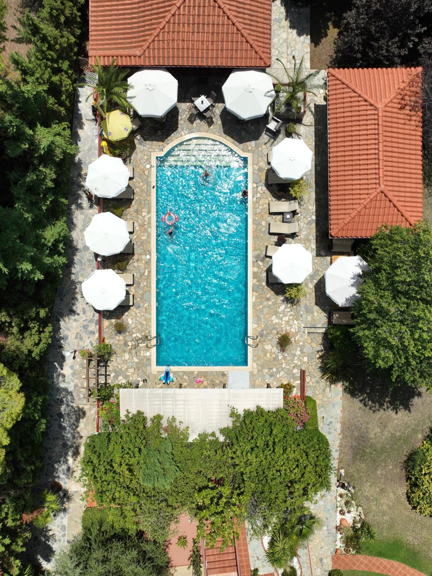 Agrili Apartments & Rooms Elia Nikitis Exterior foto